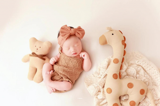 克孜勒苏柯尔克孜宝宝为什么揉眼睛